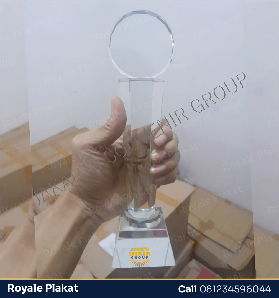 Plakat Kristal Diamond Mewah - ROYALE PLAKAT