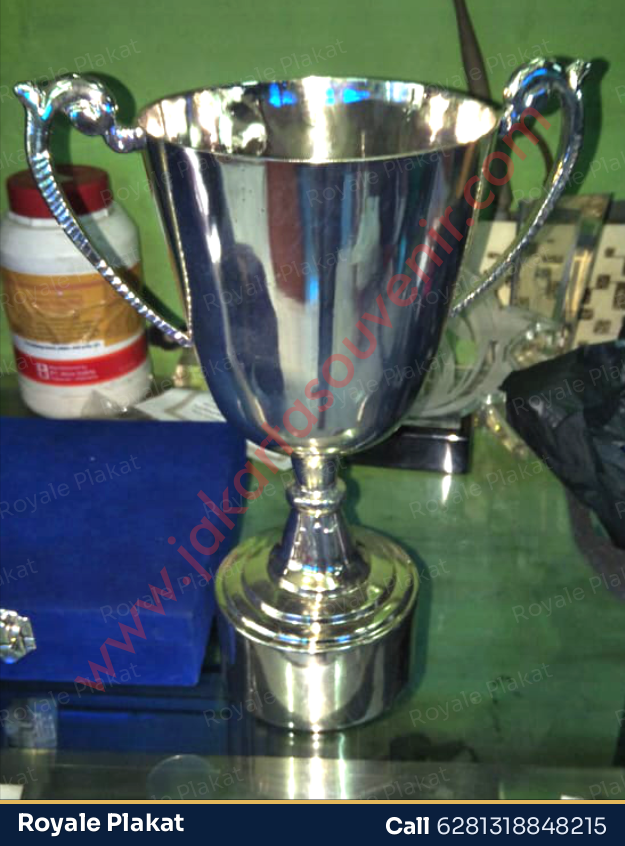 Trophy Gelas Silver Timah - Royale Plakat