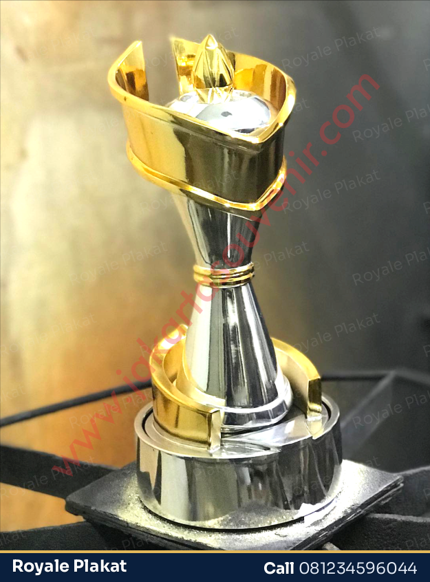 Trophy Timah 2 Warna - ROYALE PLAKAT