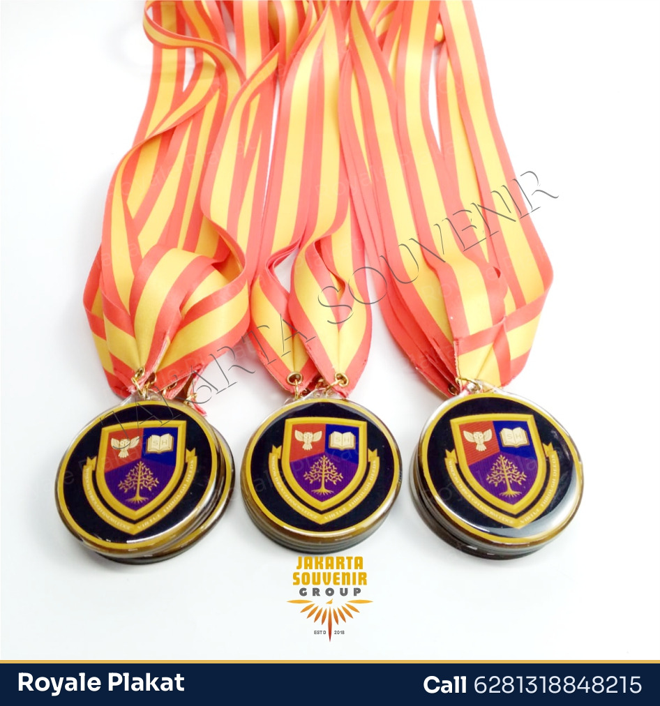 Medali Akrilik Bulat - Royale Plakat