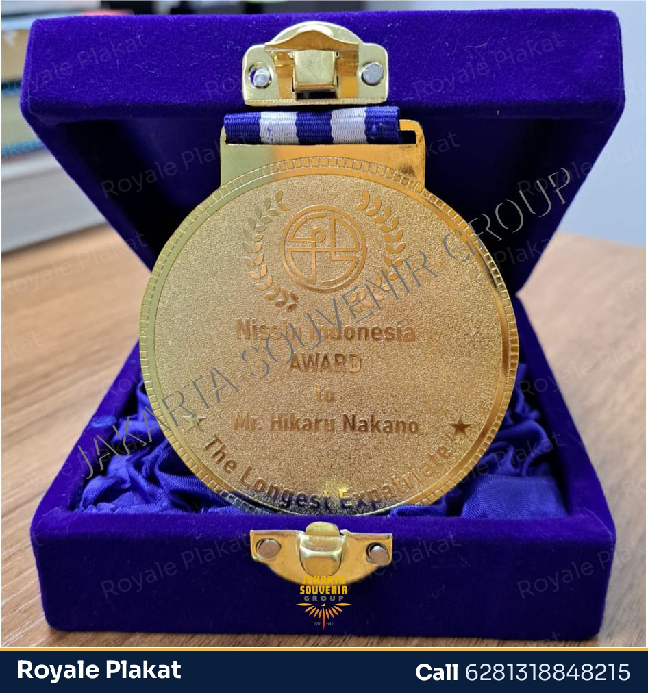 Medali Zinc Alloy Tebal - Royale Plakat