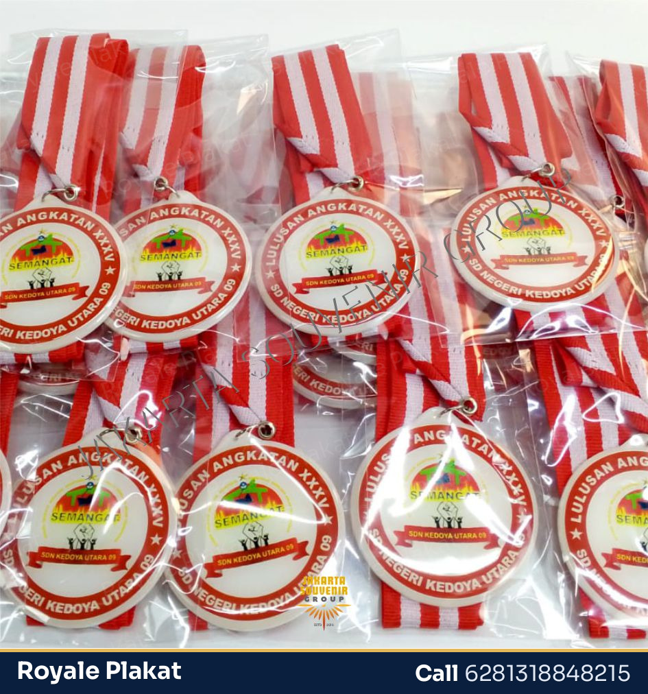Medali Resin Bentuk Bebas - Royale Plakat