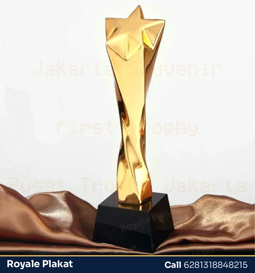 Piala Plastik Bintang - Royale Plakat